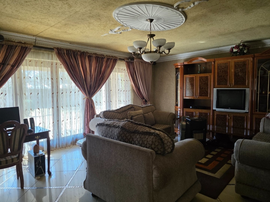 3 Bedroom Property for Sale in Vaalpark Free State